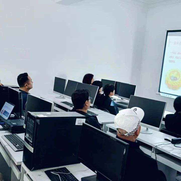 河间市图书馆组织消防安全知识培训